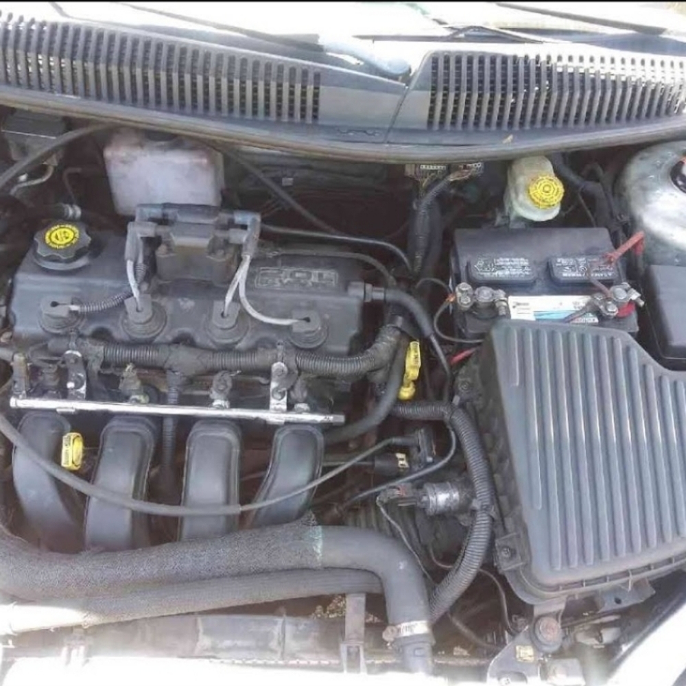 Car - Picture 5 of 7